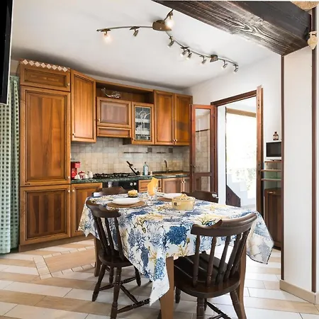 Holiday home Al Mare Da Pepe *