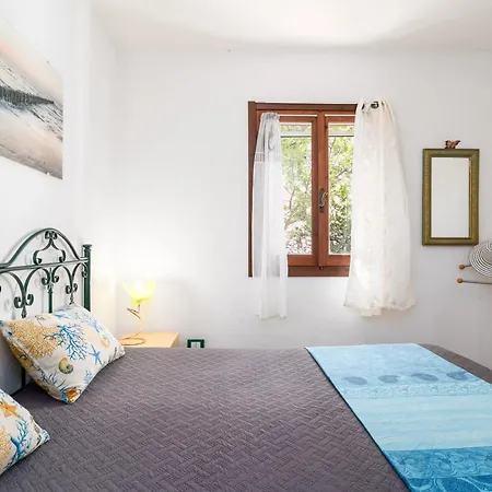 Al Mare Da Pepe Holiday home Budoni